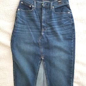 Abercrombie & Fitch skirt pencil size 29/8